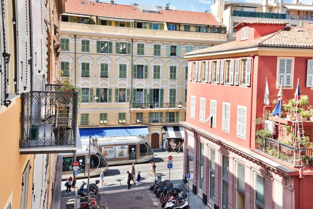 Very Nice 2P With All Comfort, City Center Ac/Wifi Экстерьер фото
